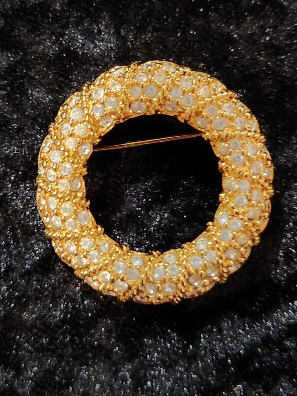 Swarovski Vintage Swan Signature Gold-Tone Pave Crystal Wreath Brooch